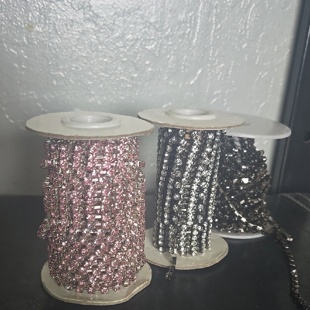 Sparkling Rhinestone Chain Spools - Picture 3 of 12